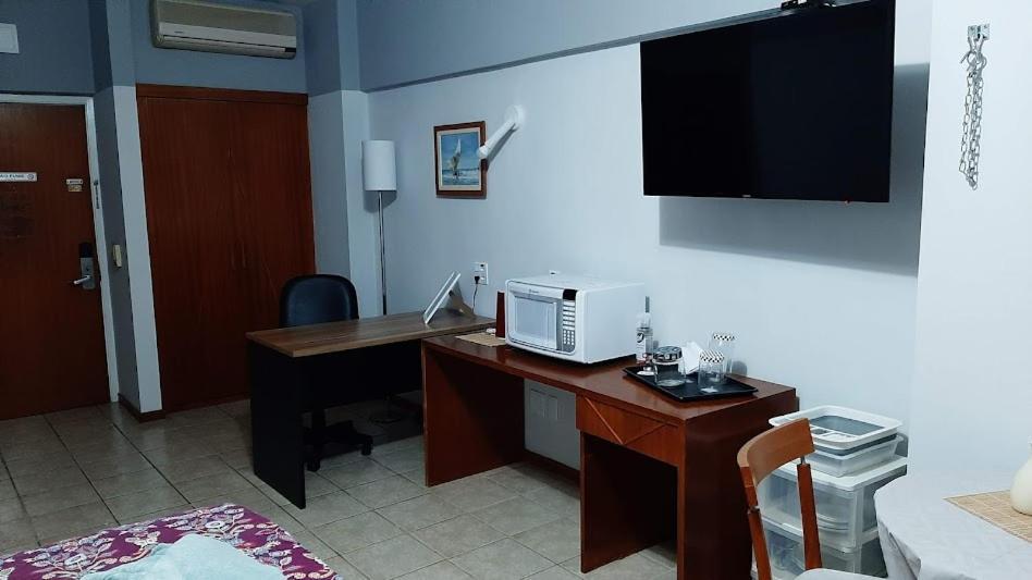 Flat A 2 Quadras Da Av Beira Mar, Um Dos Principais Pontos Turisticos De Fortaleza. Exterior photo